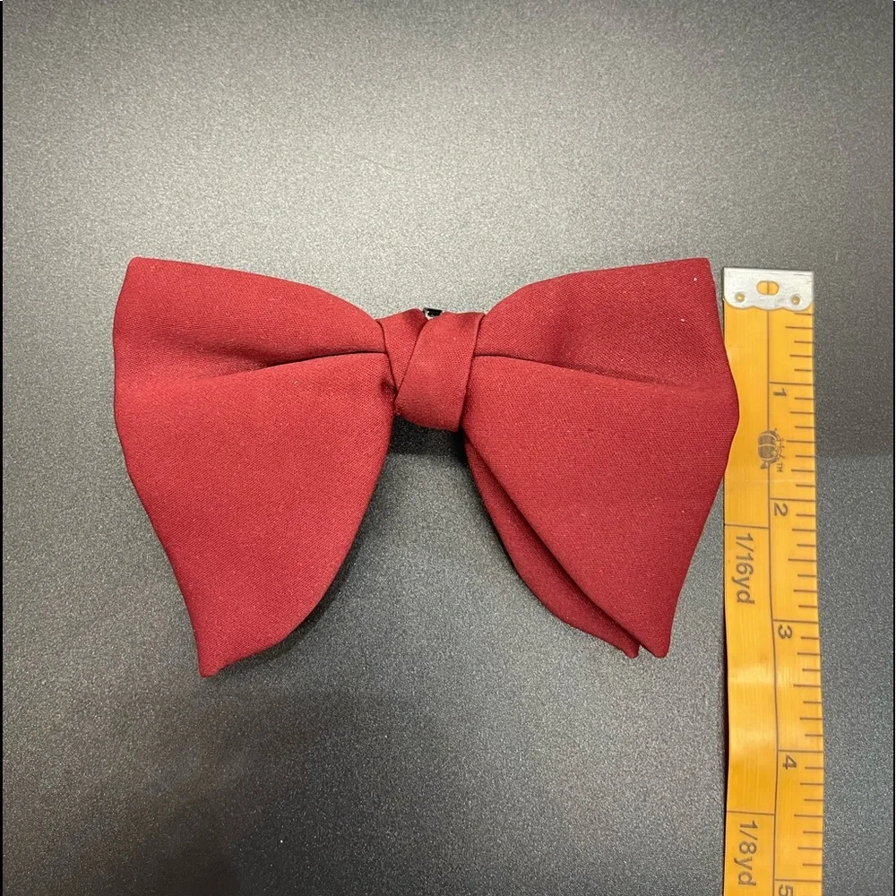 Burgundy Vintage Butterfly Bow Tie